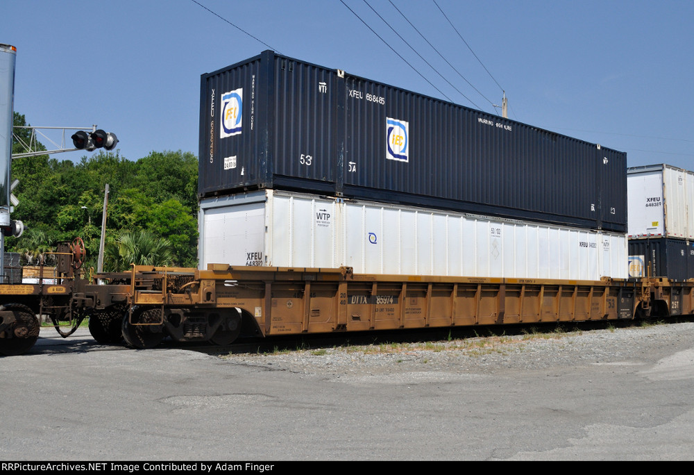 XFEU 648382 FEC Containers