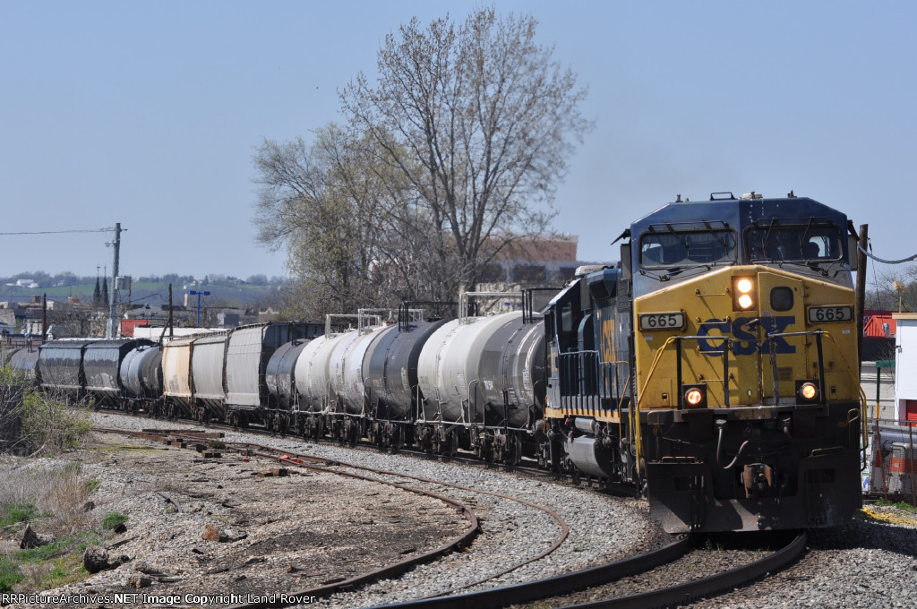CSXT 665 On CSX J 783 Eastbound