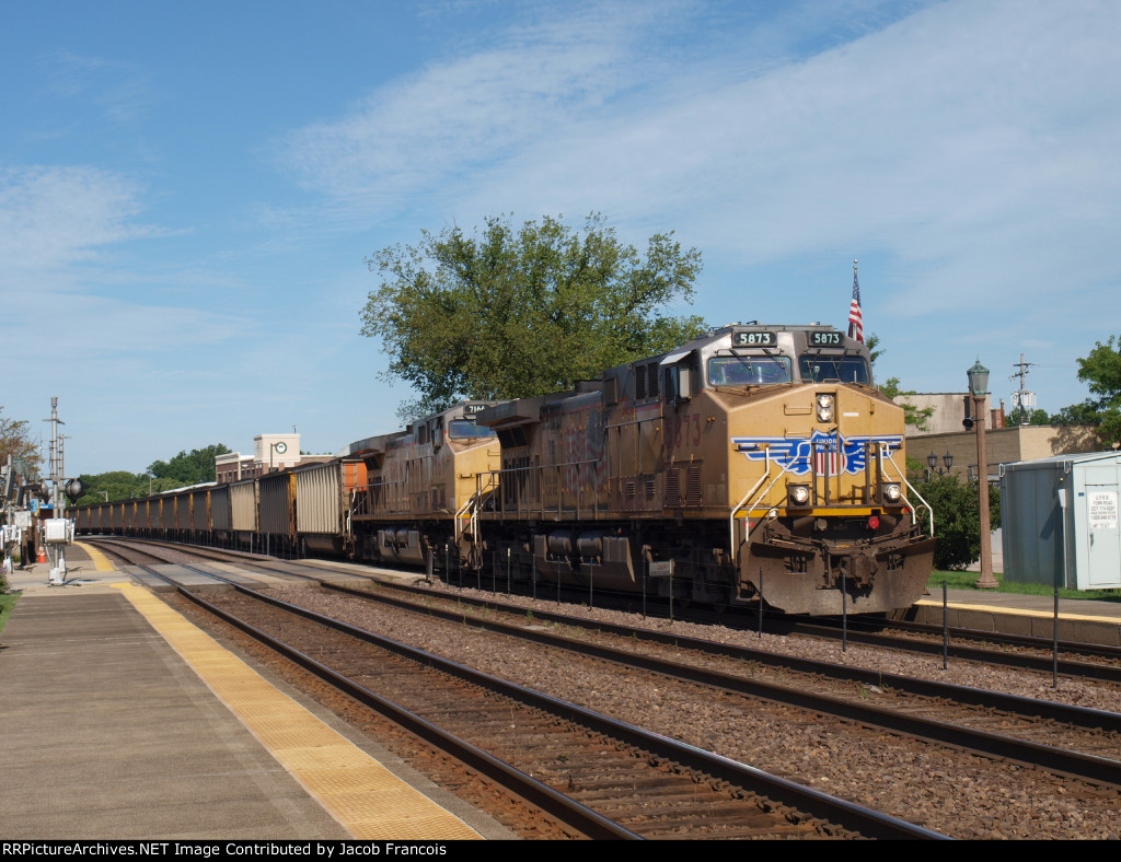 UP 5873