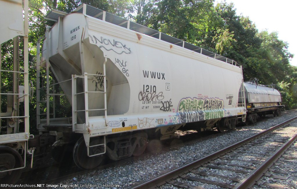 WWUX 1210