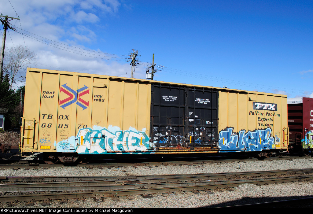 TBOX 660570 60-9 ft Double Door Boxcar TTX