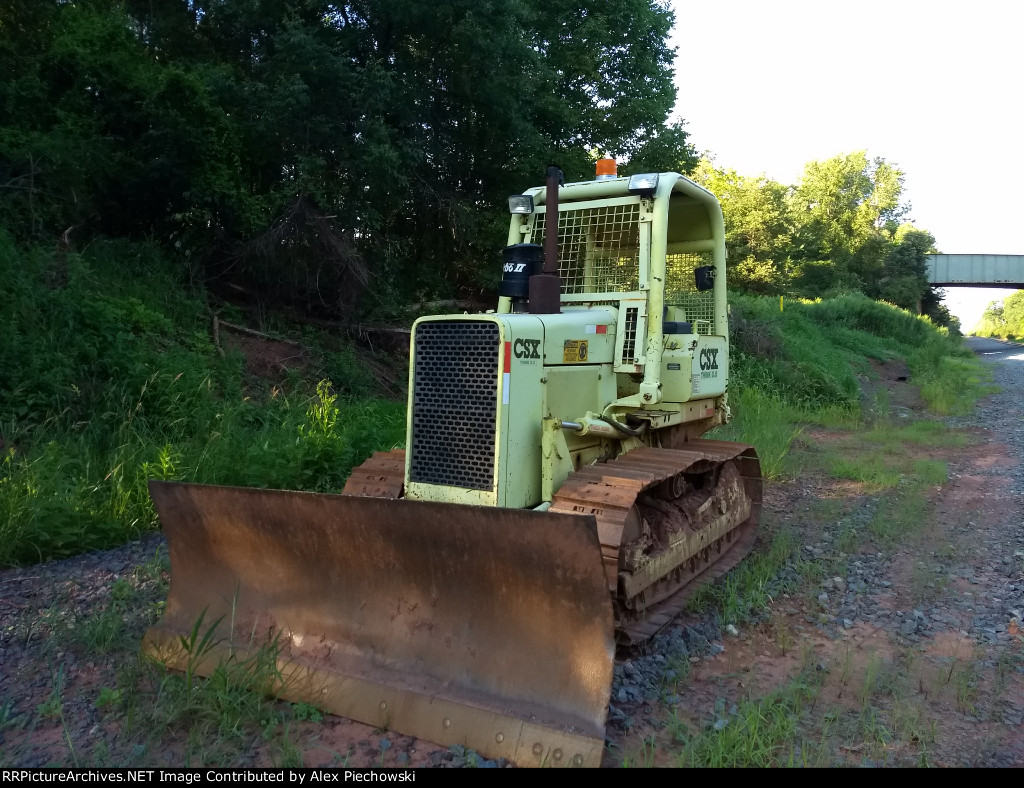 Small Csx Old small CSX bulldozer