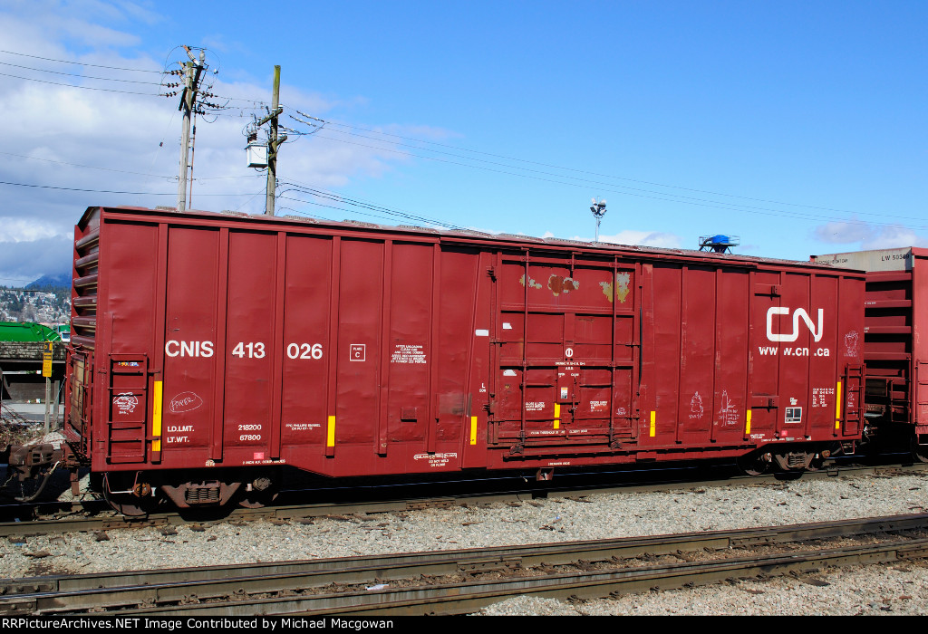 CNIS 413026 50-6 ft Single Door Boxcar (side A)