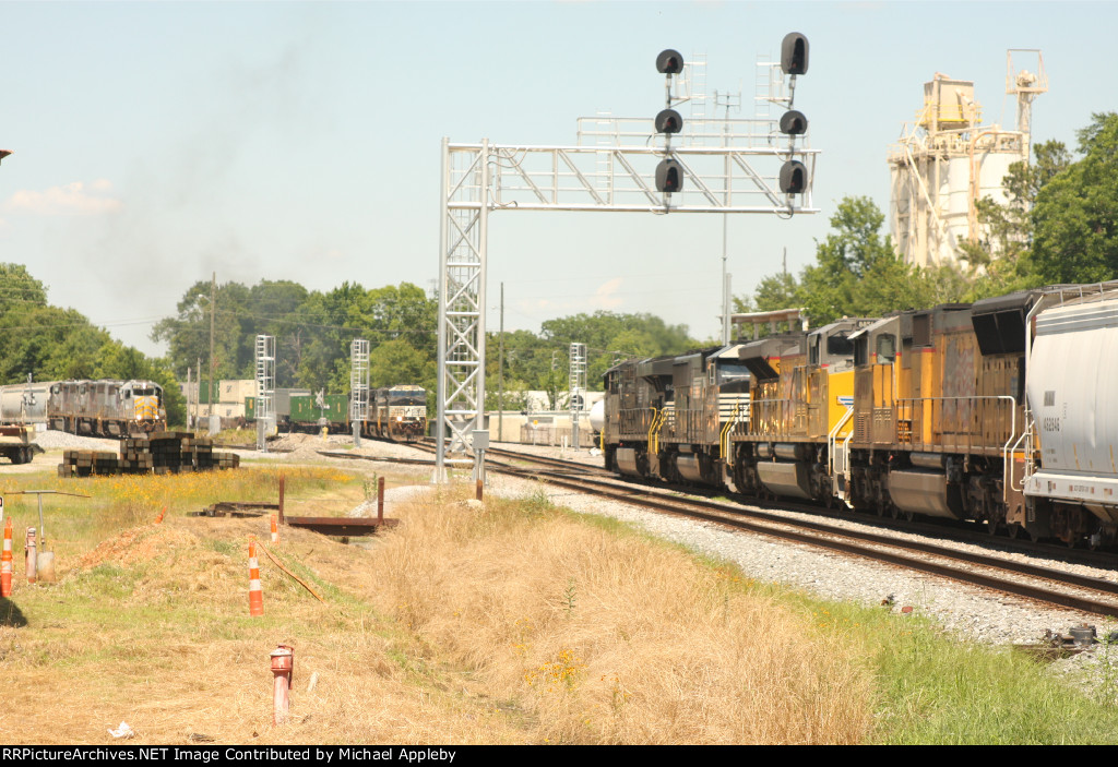 Three trains in one photo.