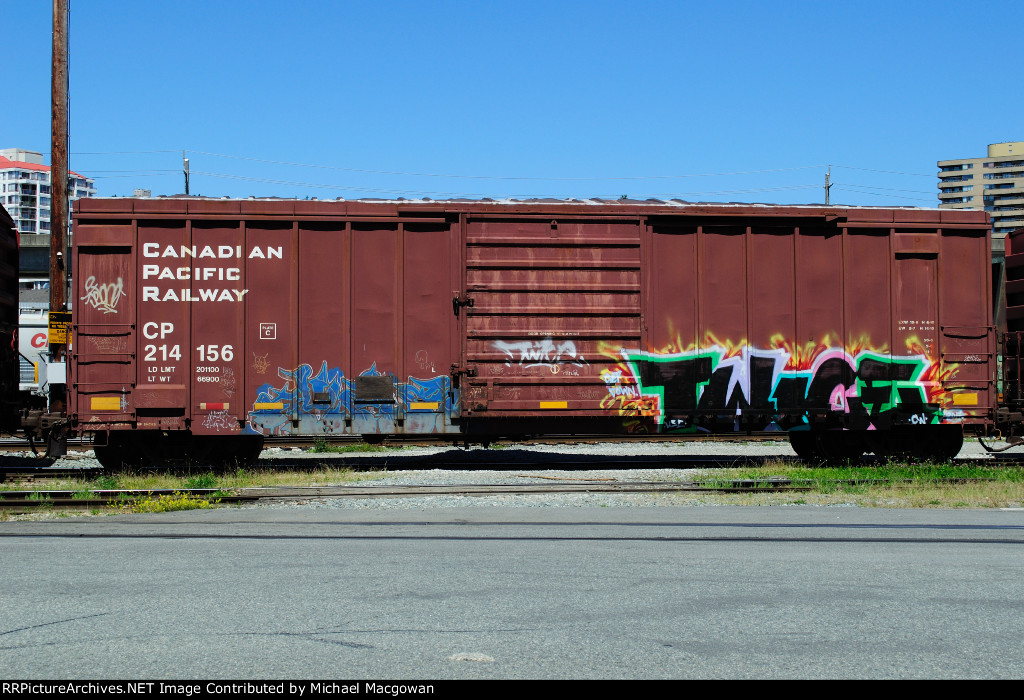 CP 214156 50-6 ft Single Door Boxcar (side A)