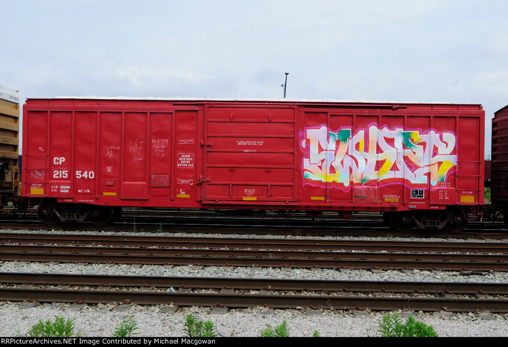 CP 215540 50-6 ft Single Door Boxcar (side B)