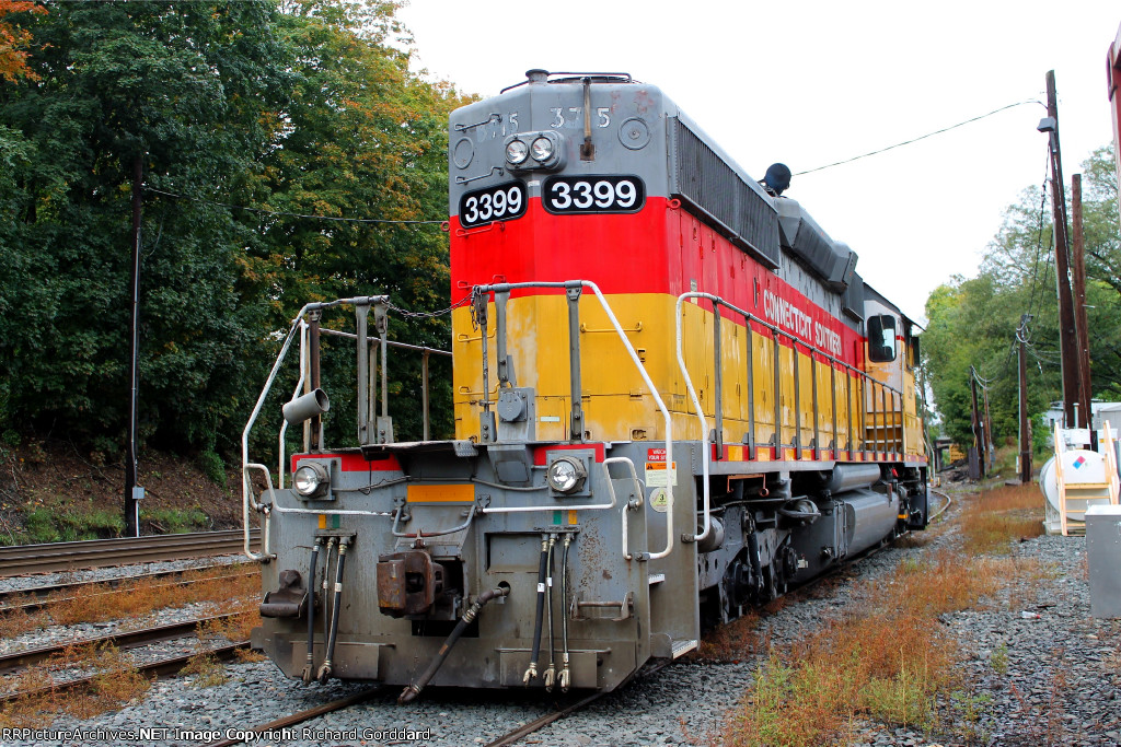 Long hood of 3399