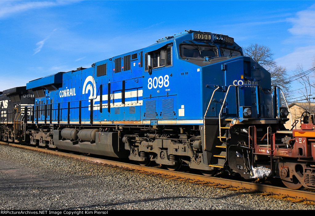 NS 8098 