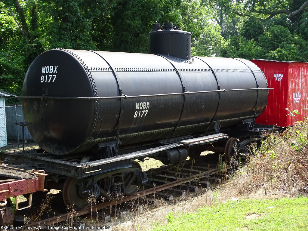 MOBX 8177