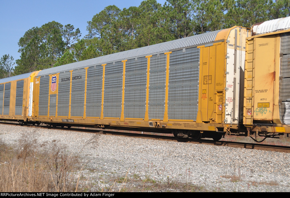 TTGX 716442 UP Autorack