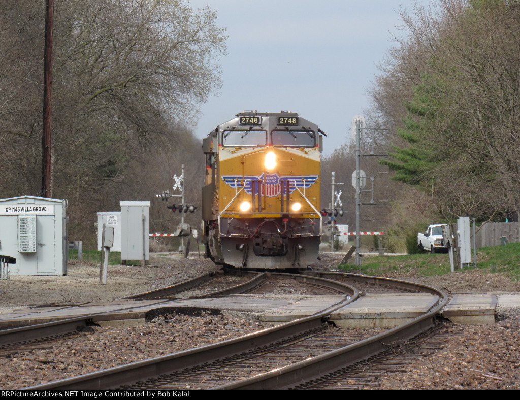 UP 2748 6964 Southbound into Siding Track