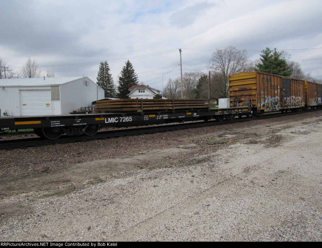 UP 2748 6964 Southbound on Sidng Track Heading for the Yard
