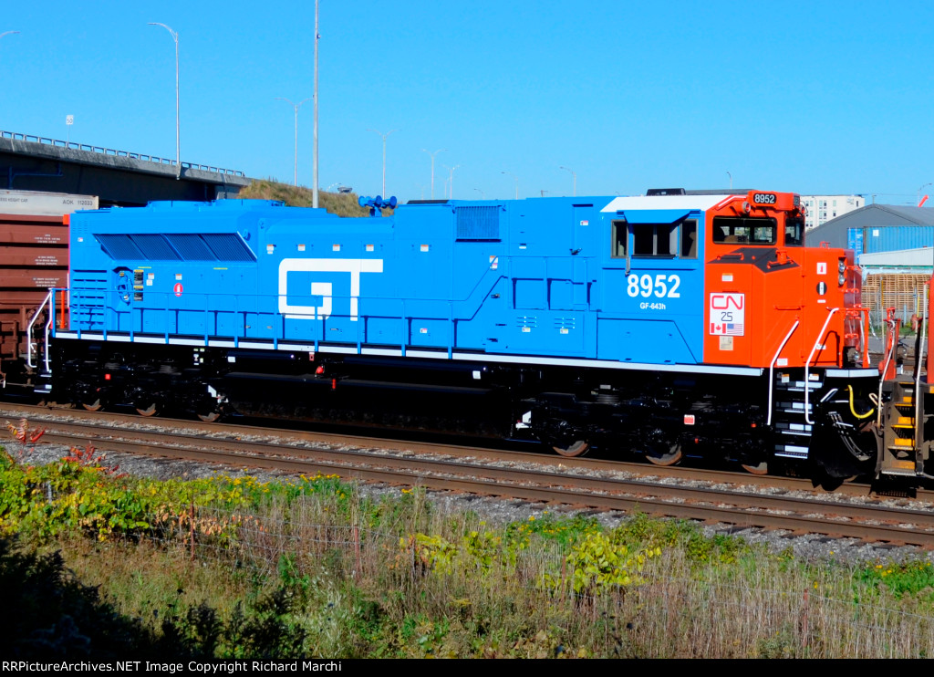 CN 8952