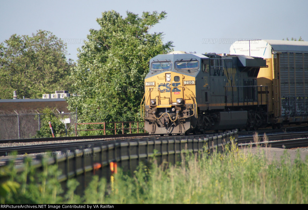 CSX 750