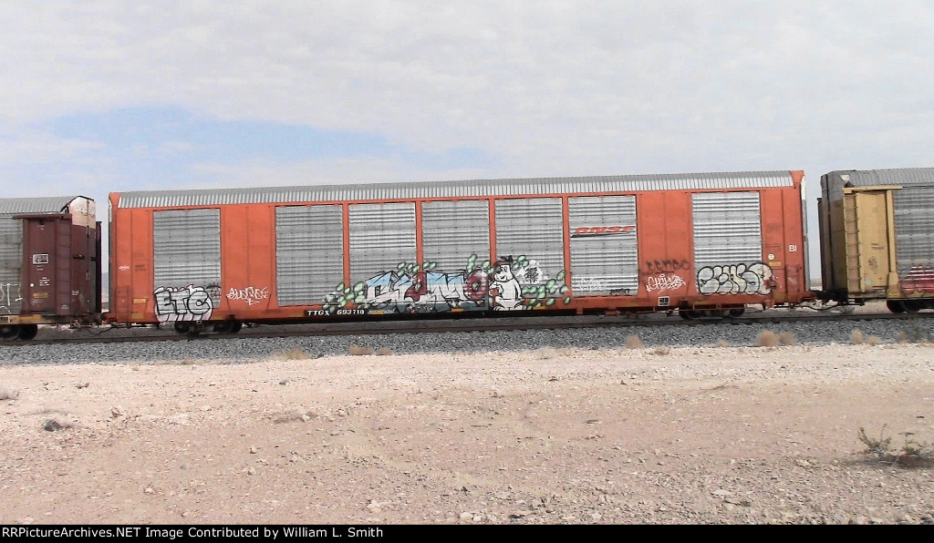 Wb Unit WB Unit Vehicular Flat Frt at Erie NV -14