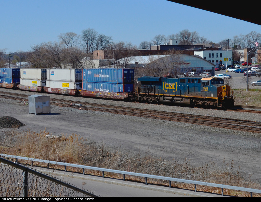 CSX 998
