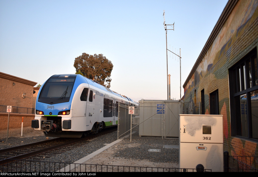 Metrolink Arrow train in Downtown Redlands