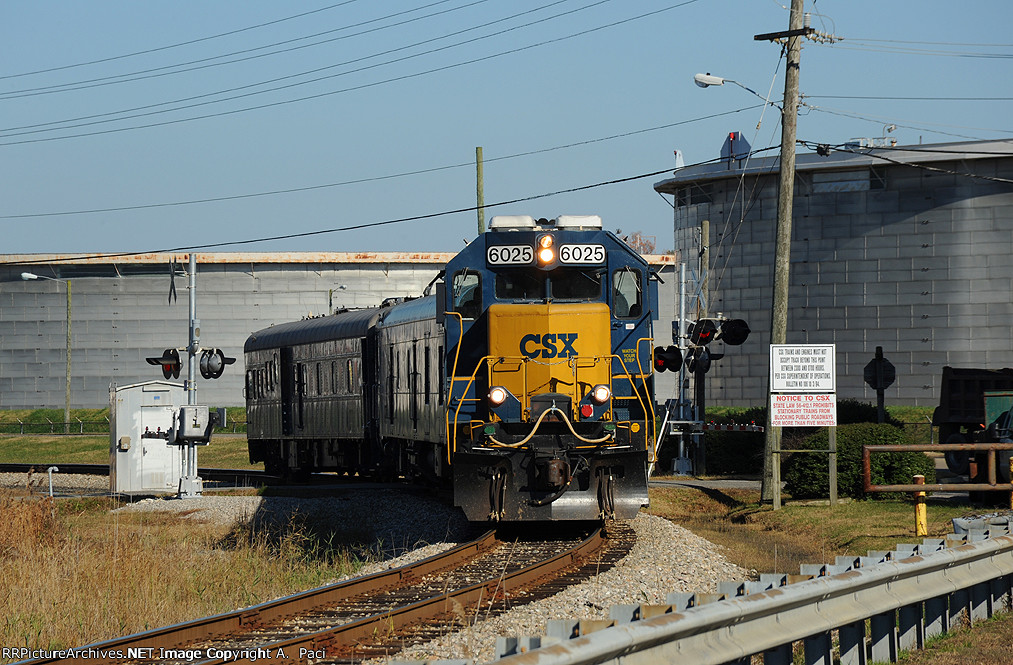 CSX Inspection Train