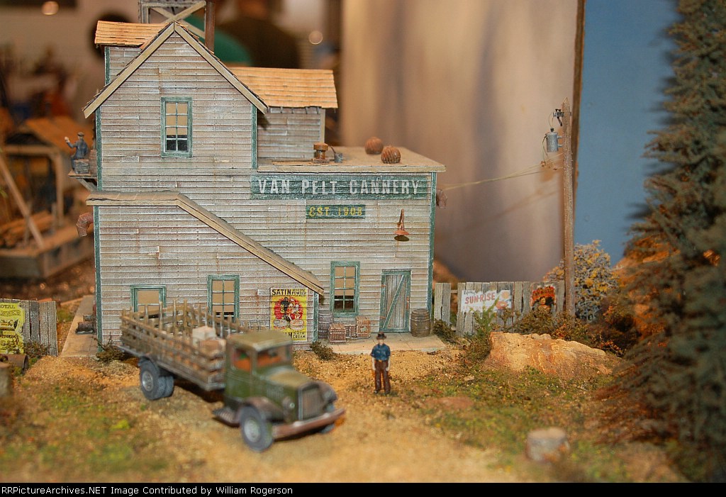 Sn3 Scale, Silverton Central Railroad - Photo 3