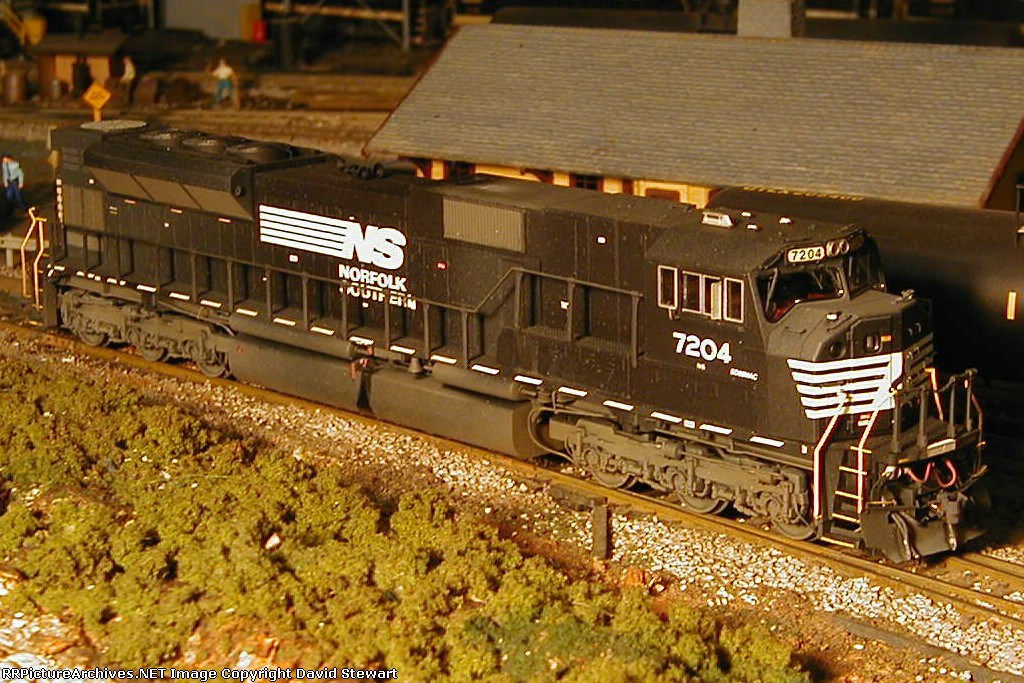 NS 7204