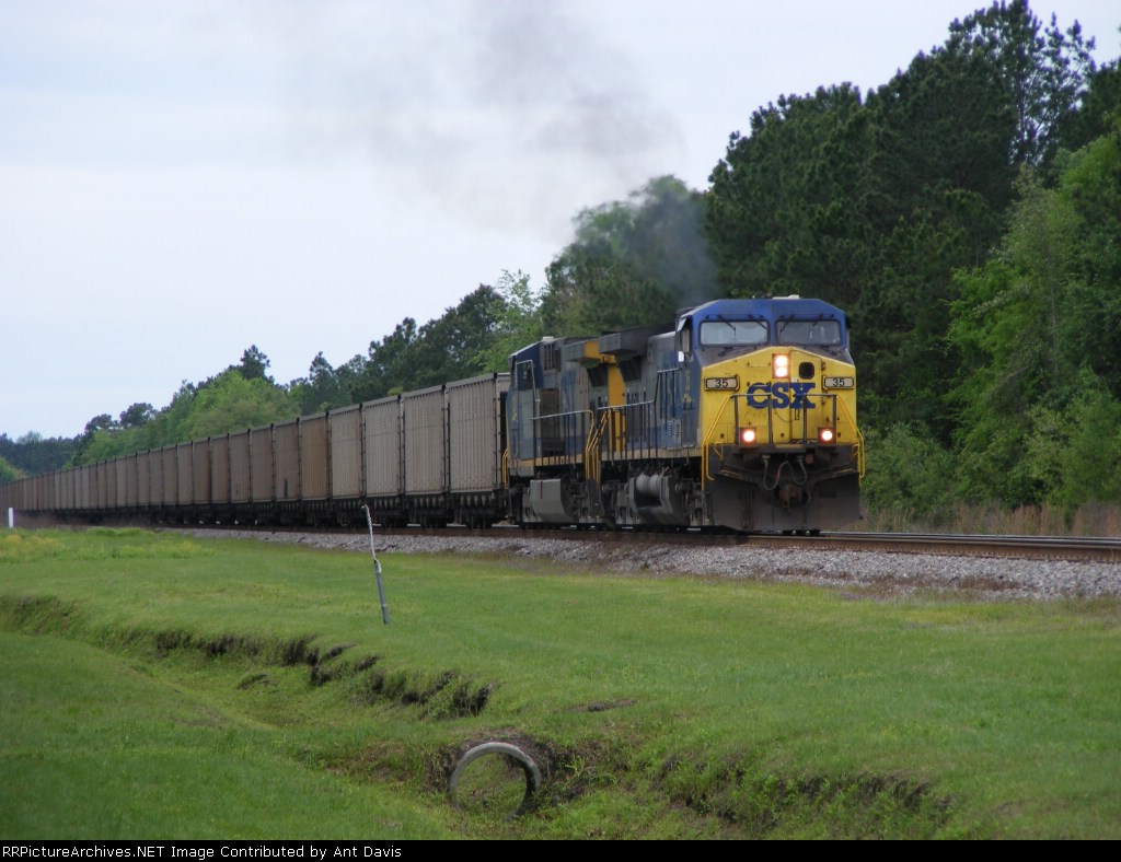 CSX 32 smokes it up while leading a NB Coal Train @ 15:09