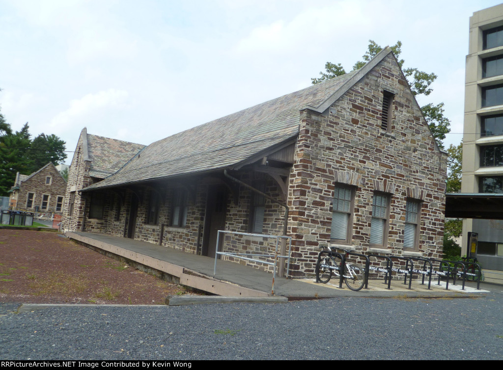 Princeton LCL/express station (PRR)