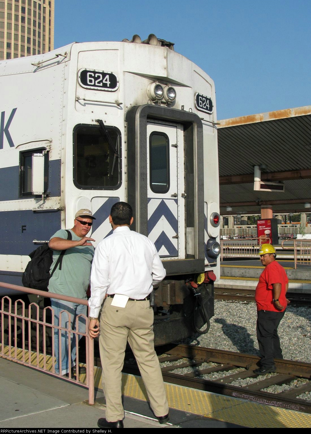 624 ending our Metrolink train
