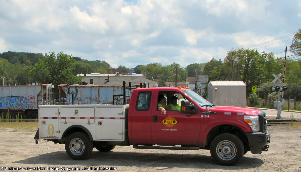 PW P1744 in GWI paint