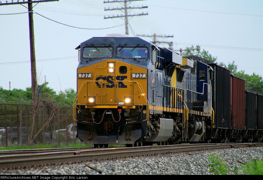 CSX 737
