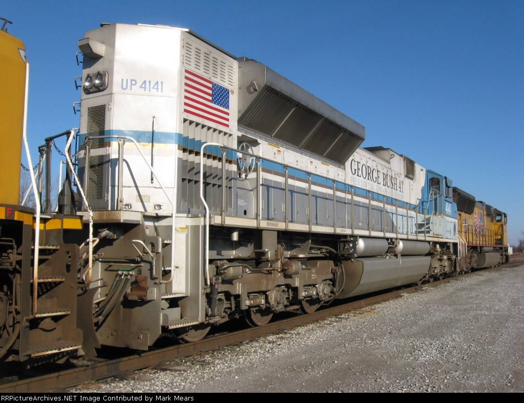 UP 4141