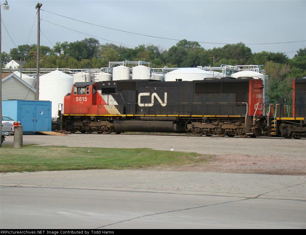 CN 5615