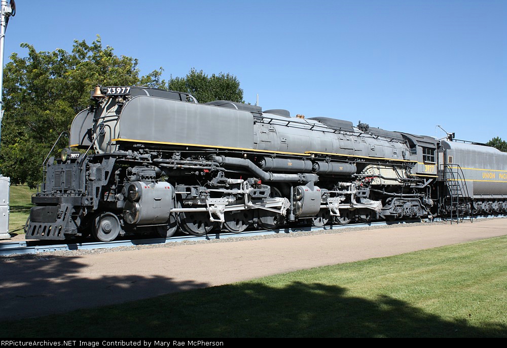 UP 3977