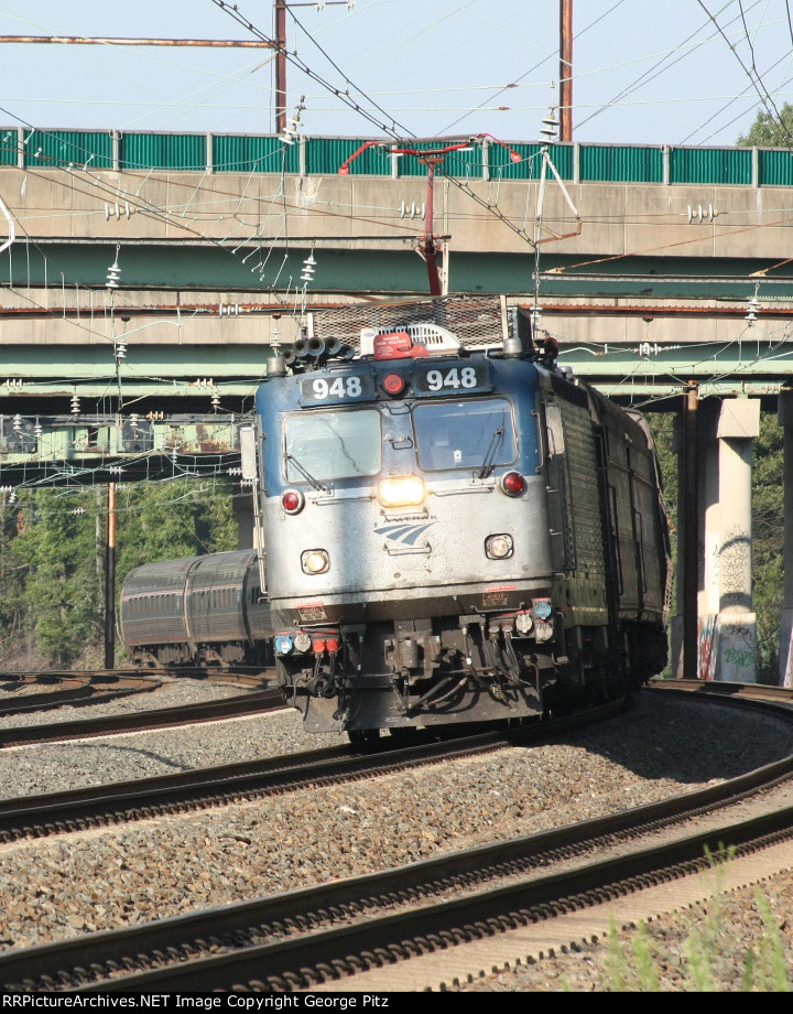 Amtrak train 98(23)