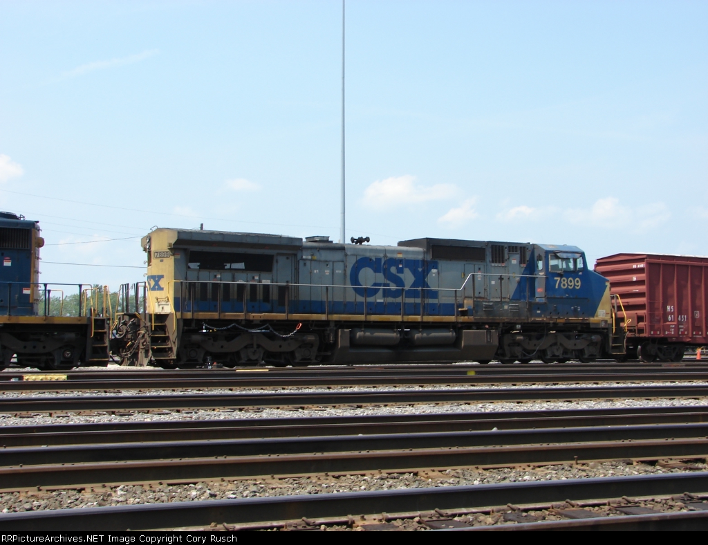 CSX 7899