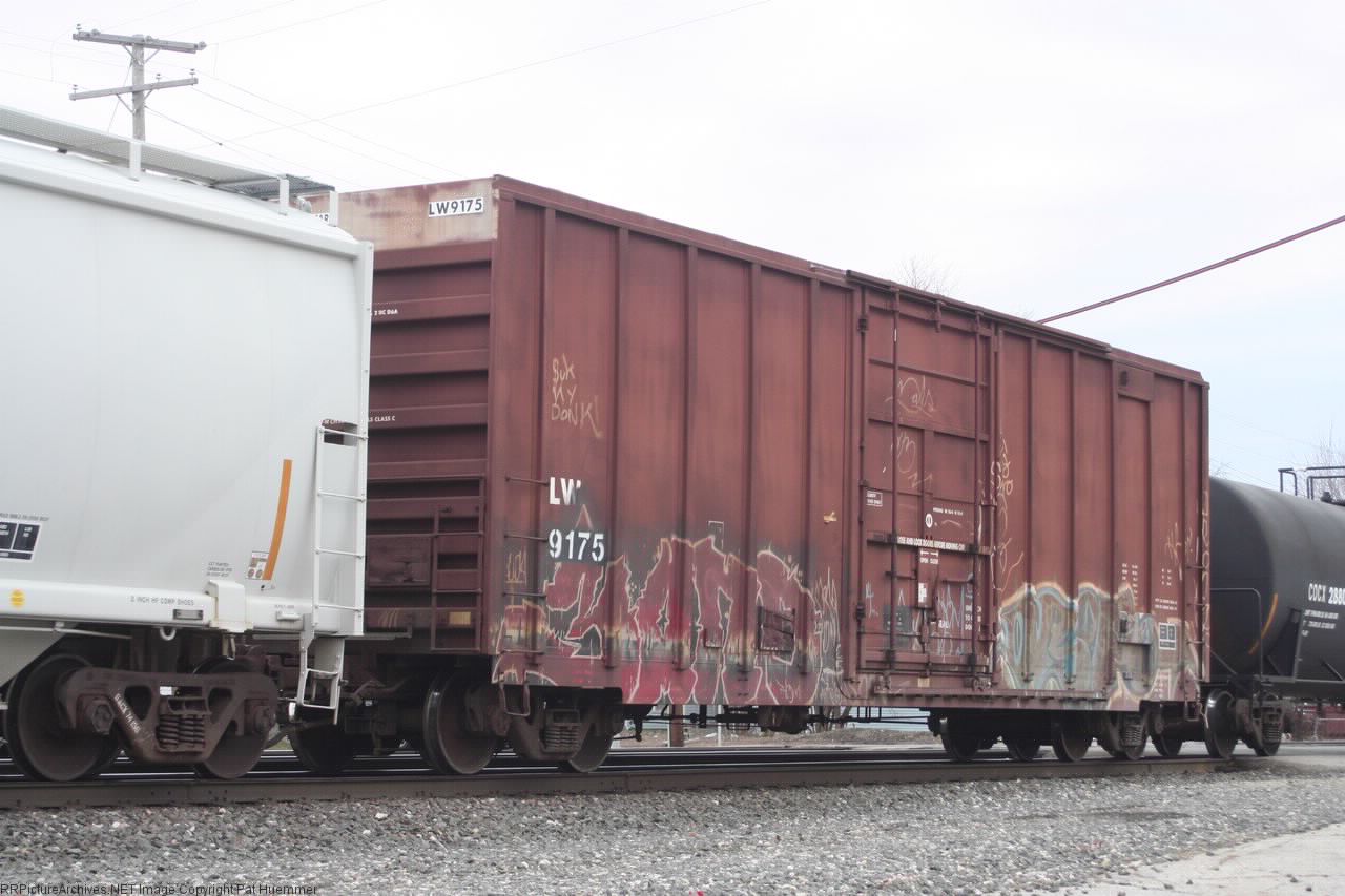 LW 9175