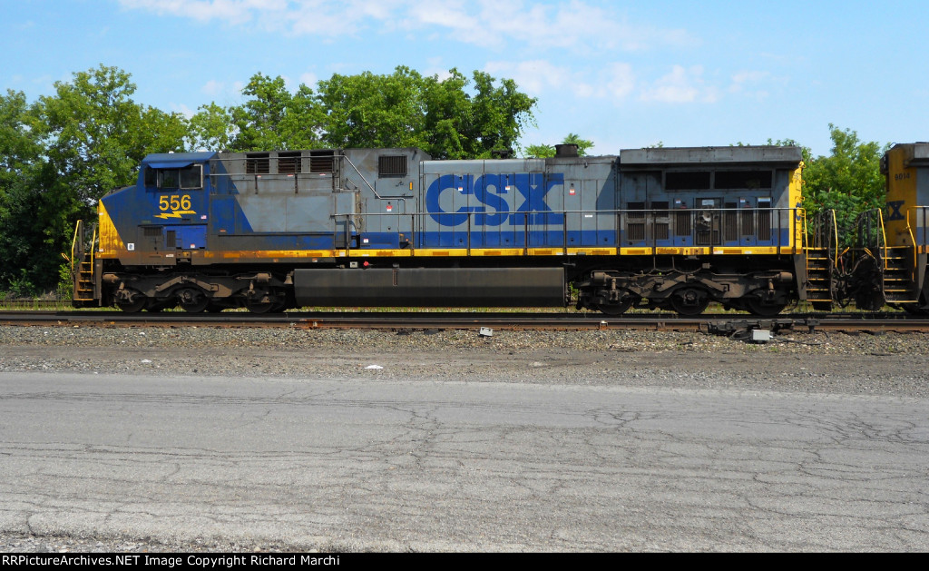 CSX 556