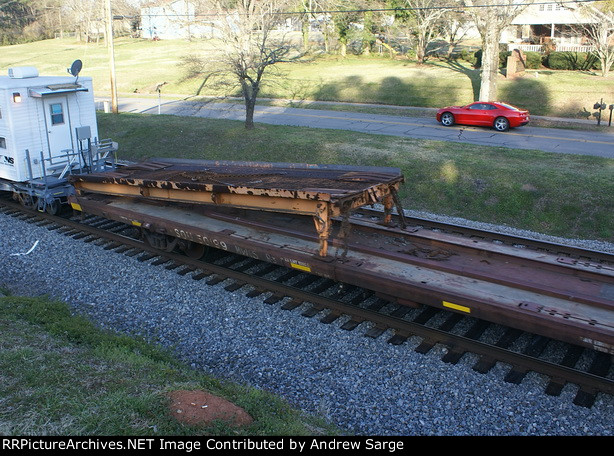 Unloading Ramp on flat car