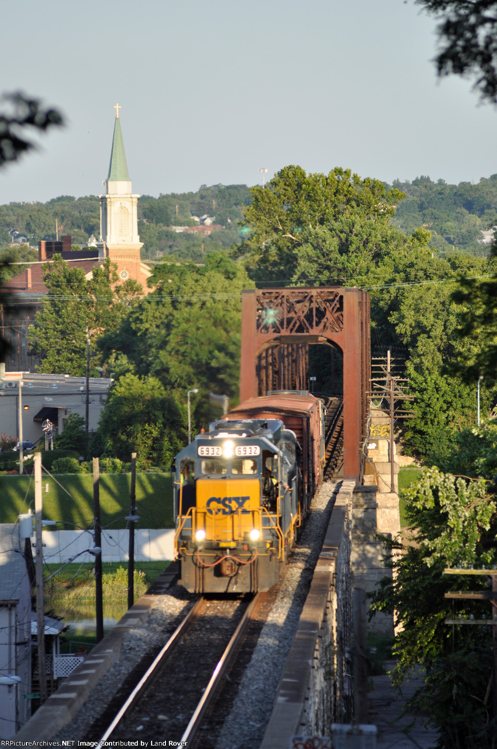 CSXT 6932 ON CSX Y 102 - 09