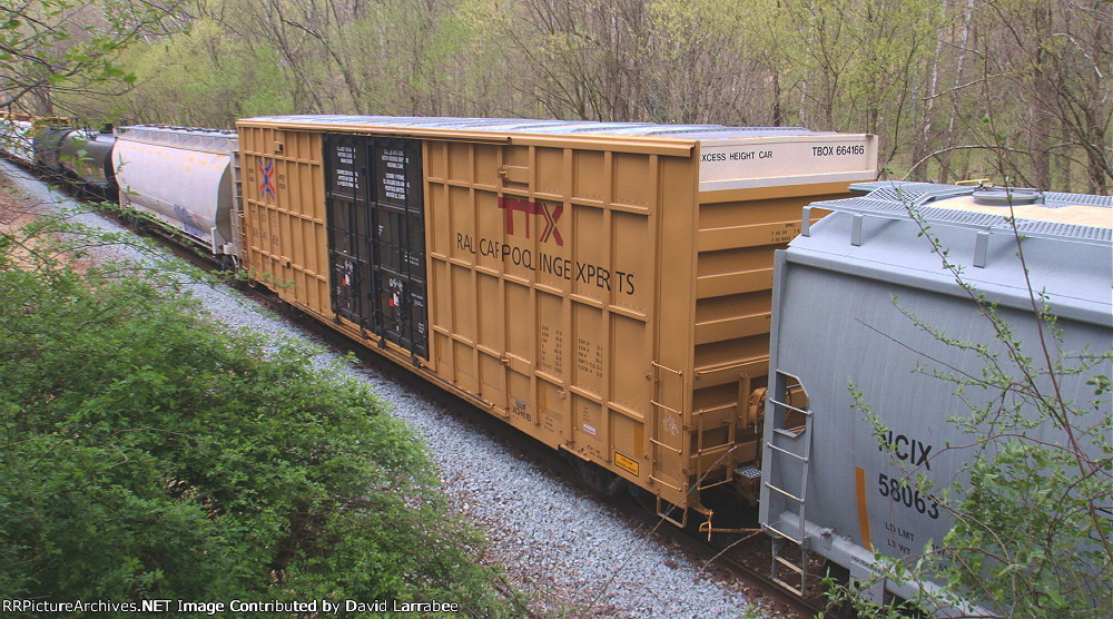Q372 eastbound on the Old Main Line