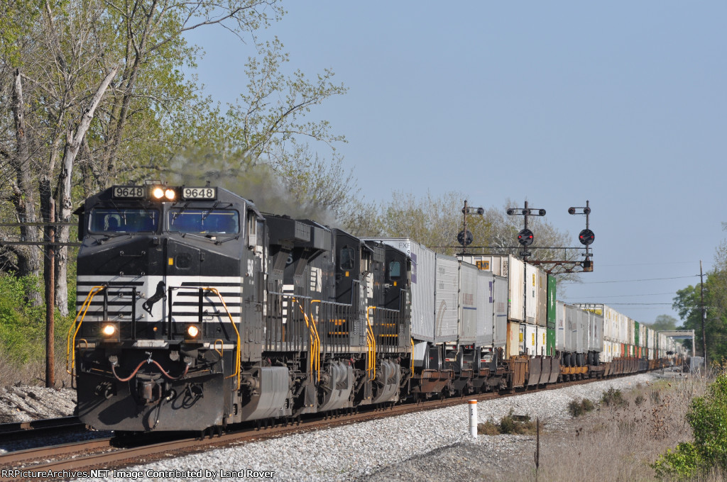 NS 9648 On NS 216 Northbound