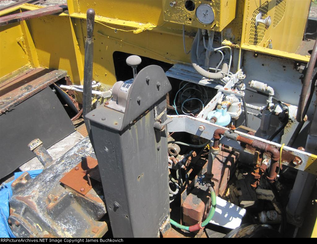 National Forge Cabless Switcher