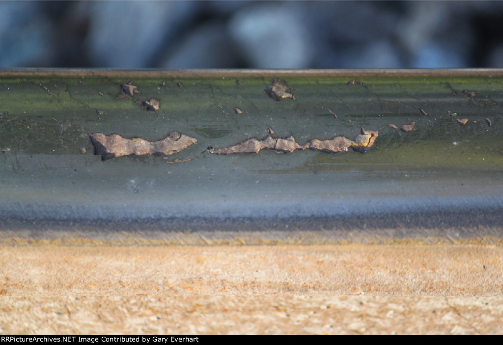 Running Rail Pitting A