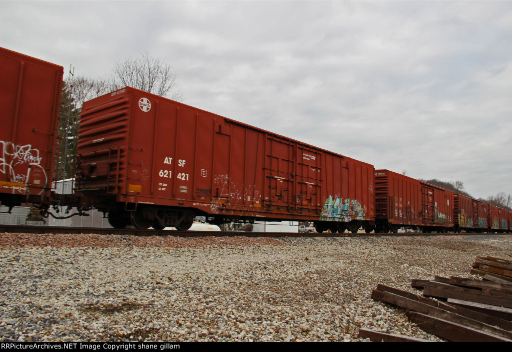 ATSF 621421 Old beer cars.