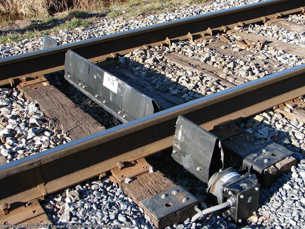 Dragging Equipment Detector