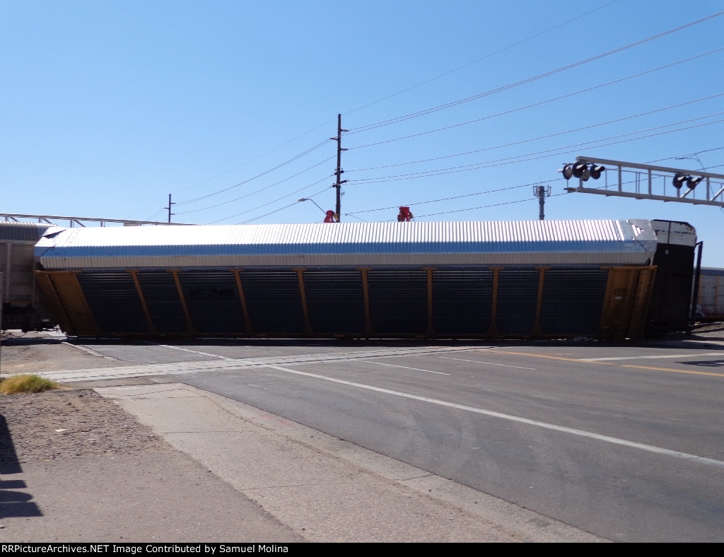 Norfolk Southern derailed autorack
