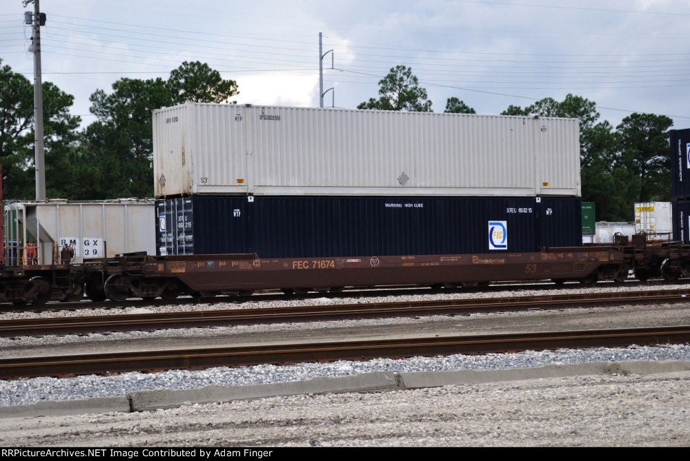 XFEU 668215 FEC Container