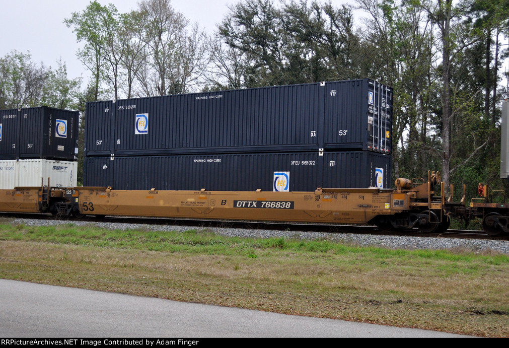 XFEU 668285 FEC Containers