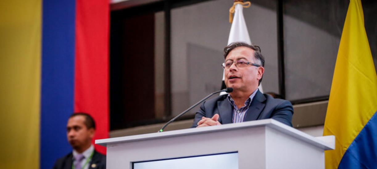 Gustavo Petro en discurso