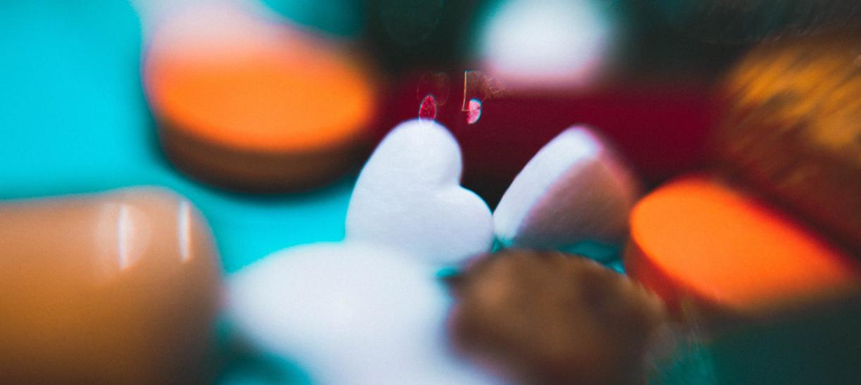 Premio a entidades comprometidas con prevención de consumo de drogas: cómo postular.