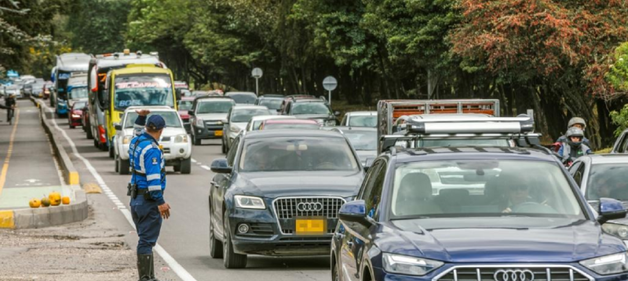 Pico y Placa Bogotá: 20 de junio 2025